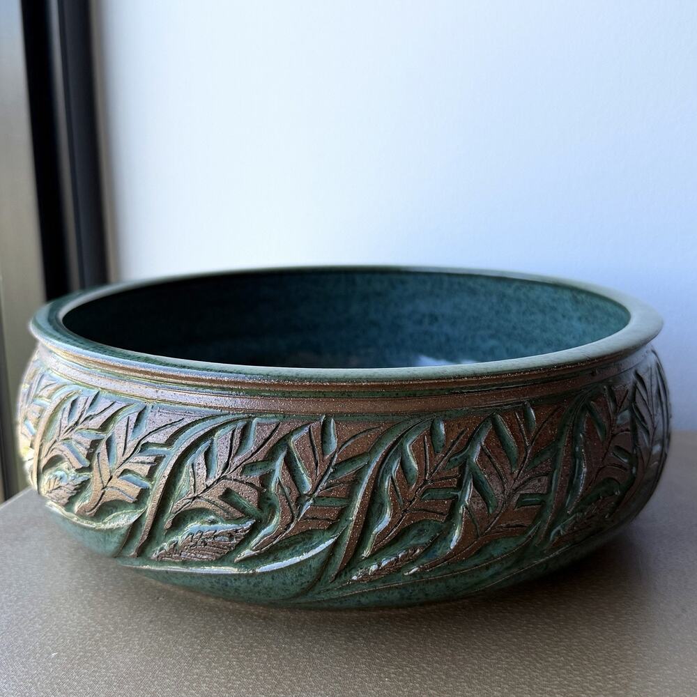 Susan Brown Freeman Studio Pottery Incised Bowl 10" Green & Brown Wheel-Thrown
